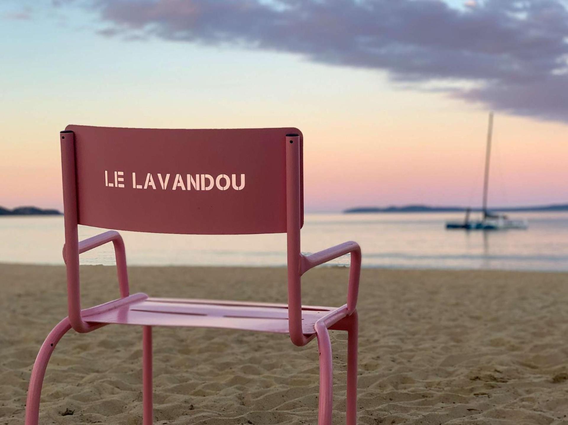 Select'Sohome - Appartement Pour 4 Personnes Avec Vue Mer A Saint-Clair ! - Zadig Le Lavandou Eksteriør bilde