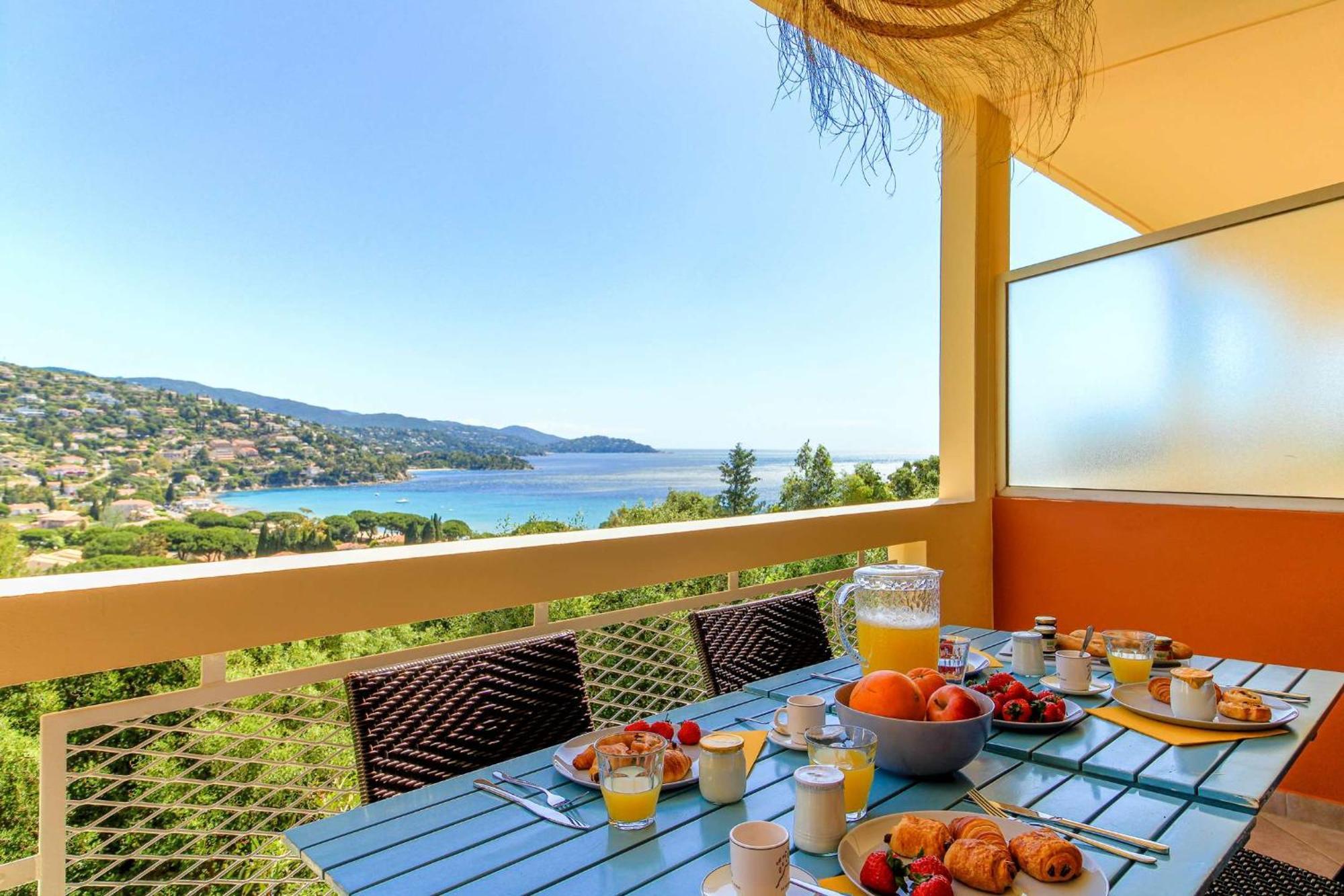 Select'Sohome - Appartement Pour 4 Personnes Avec Vue Mer A Saint-Clair ! - Zadig Le Lavandou Eksteriør bilde